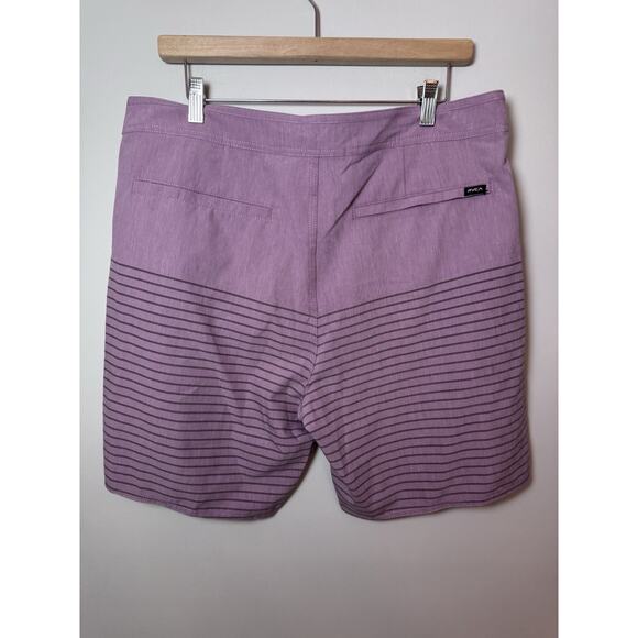 RVCA Standard Curran Swim Trunks Board Shorts Purple Sz 36 Mid Length 18" NWT - Picture 4 of 16